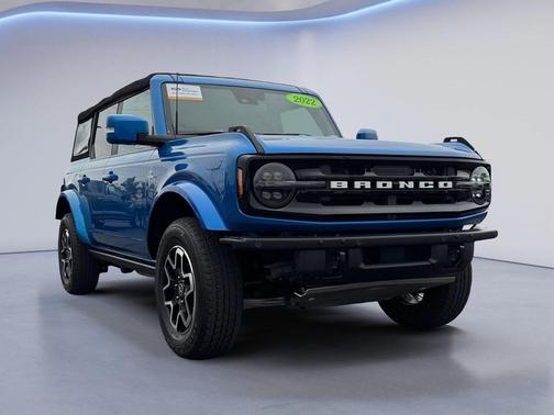 2022 Ford Bronco Outer Banks