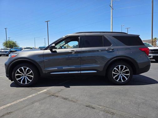 Magnetic Metallic 2020 Ford Explorer XLT