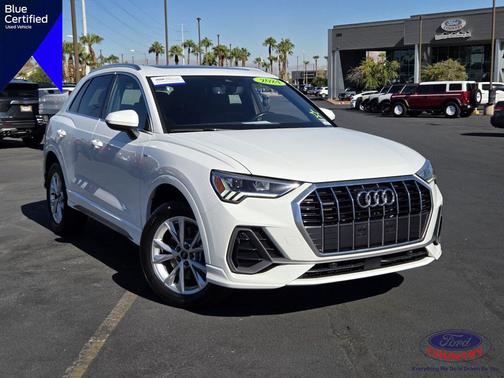 Arkona White 2024 Audi Q3 Premium 45 TFSI S line quattro Tiptronic