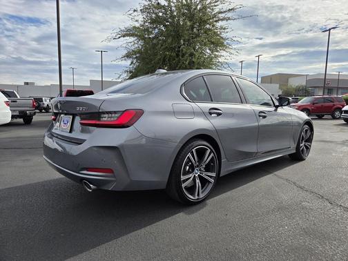 2023 BMW 330 330i