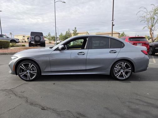 2023 BMW 330 330i