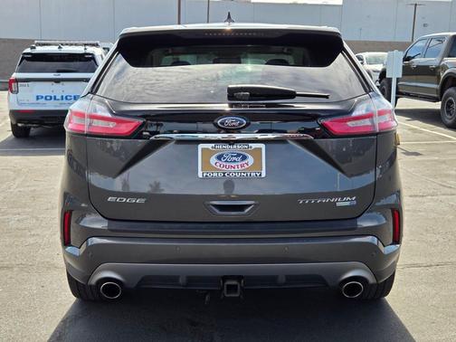 Magnetic Metallic 2019 Ford Edge Titanium