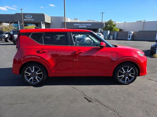 2021 Kia Soul GT-Line
