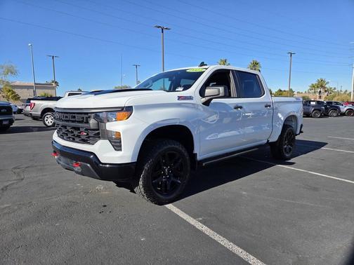 2023 Chevrolet Silverado 1500 Custom Trail Boss