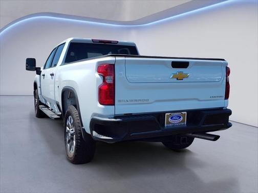 2024 Chevrolet Silverado 2500 Custom