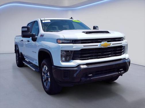 2024 Chevrolet Silverado 2500 Custom