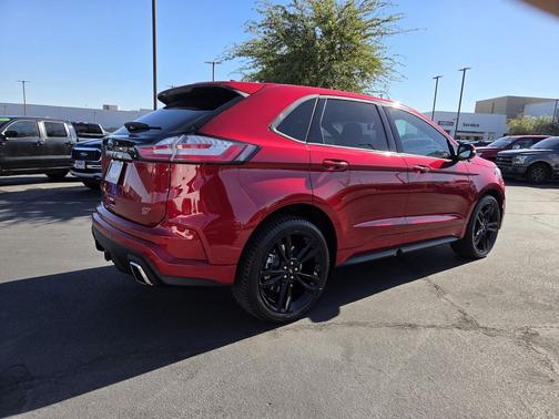 2024 Ford Edge ST