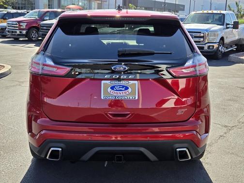 2024 Ford Edge ST