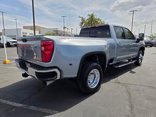 Sterling Gray Metallic 2025 Chevrolet Silverado 3500 LT