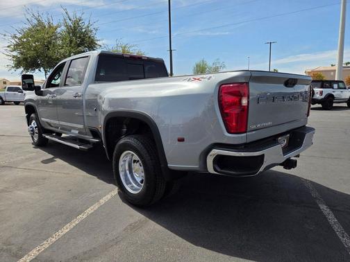Sterling Gray Metallic 2025 Chevrolet Silverado 3500 LT