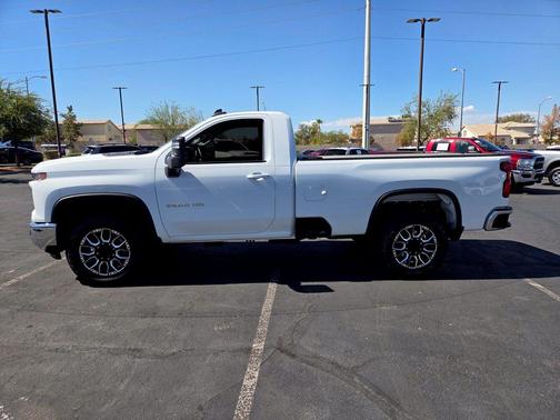 Summit White 2024 Chevrolet Silverado 2500 LT