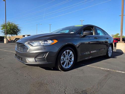 2020 Ford Fusion Hybrid SE