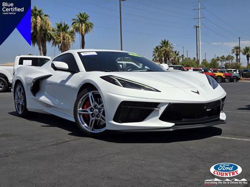 Arctic White 2021 Chevrolet Corvette Stingray w/2LT