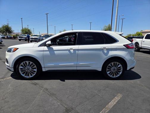 Star White Metallic Tri-Coat 2020 Ford Edge Titanium