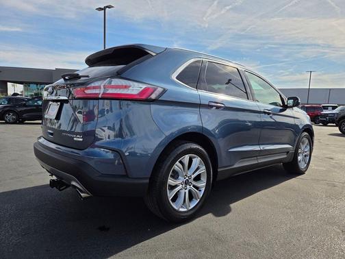 Blue Metallic 2019 Ford Edge Titanium