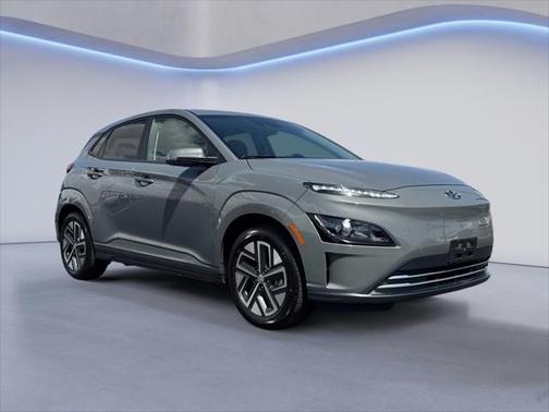 2022 Hyundai KONA EV SEL