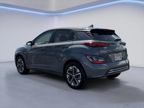 2022 Hyundai KONA EV SEL