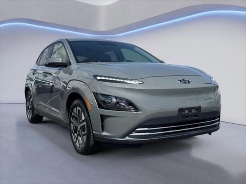 2022 Hyundai KONA EV SEL