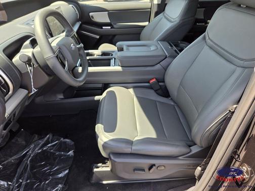 Agate Black Metallic 2027 Ford Expedition Max Active 4x2