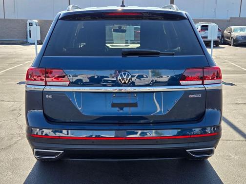 Tourmaline Blue Metallic 2022 Volkswagen Atlas 2.0T SE w/Technology 4MOTION
