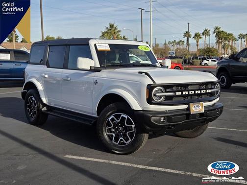 2025 Ford Bronco Outer Banks