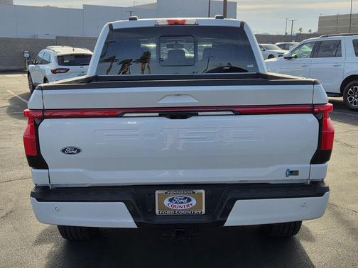 2025 Ford F-150 Lightning Platinum