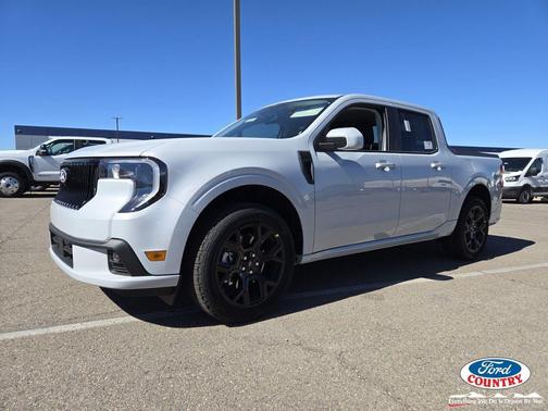 Space White Metallic 2026 Ford Maverick Lobo Standard
