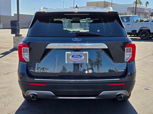 2023 Ford Explorer Platinum