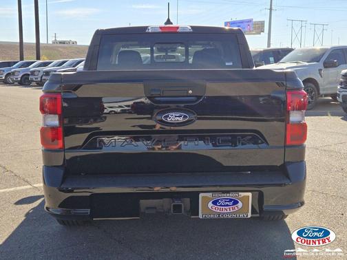 Shadow Black 2026 Ford Maverick Lobo