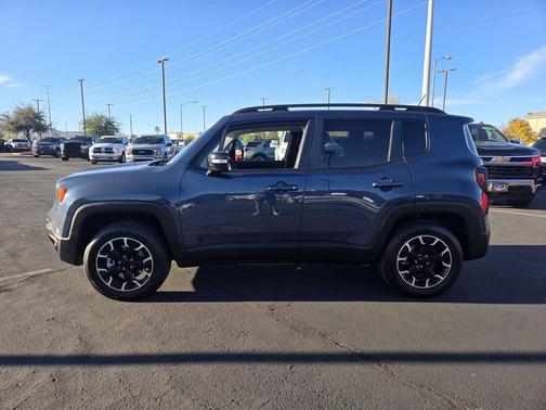 2023 Jeep Renegade Upland