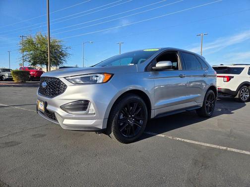 Iconic Silver Metallic 2024 Ford Edge ST Line