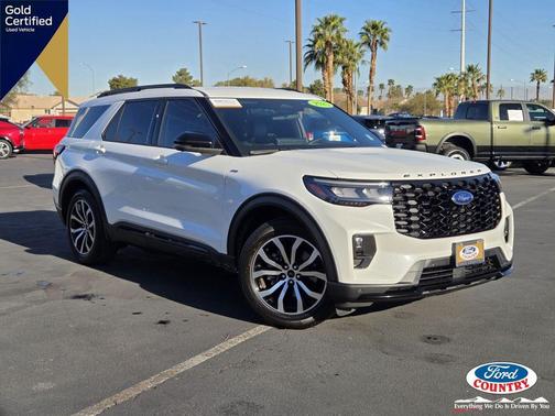 2025 Ford Explorer ST-Line