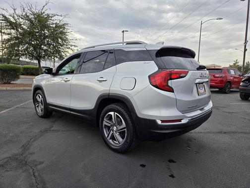 2021 GMC Terrain SLT