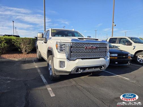 White Frost Tricoat 2023 GMC Sierra 2500 Denali