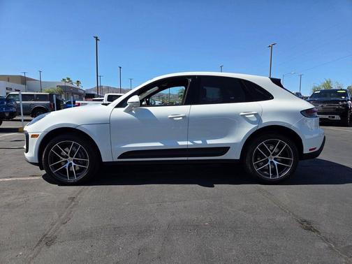 White 2024 Porsche Macan Macan