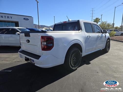 2025 Ford Maverick Lobo