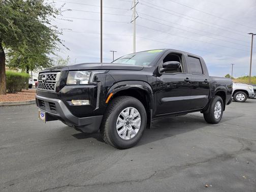 2022 Nissan Frontier SV