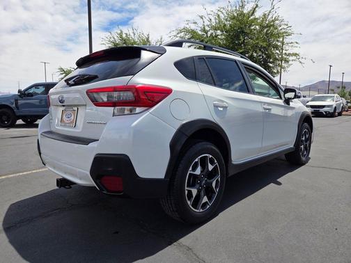 Crystal White Pearl 2020 Subaru Crosstrek Premium