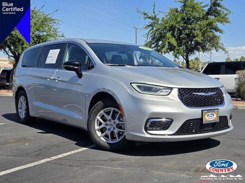 Silver Mist Clearcoat 2024 Chrysler Pacifica Touring L