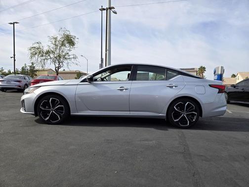 2024 Nissan Altima SR FWD