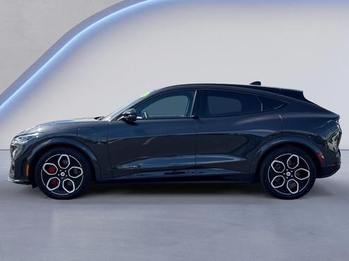 2022 Ford Mustang Mach-E GT