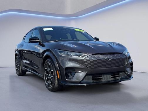 2022 Ford Mustang Mach-E GT