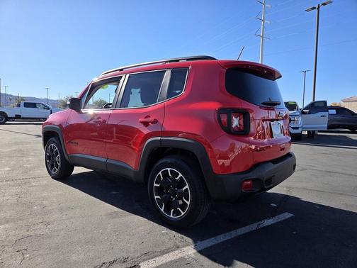 2023 Jeep Renegade Upland