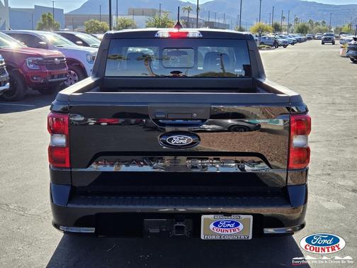 2025 Ford Maverick Lobo