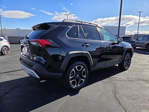 2019 Toyota RAV4 Adventure