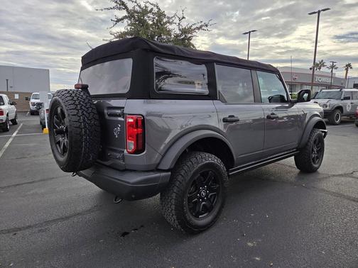 2021 Ford Bronco Black Diamond