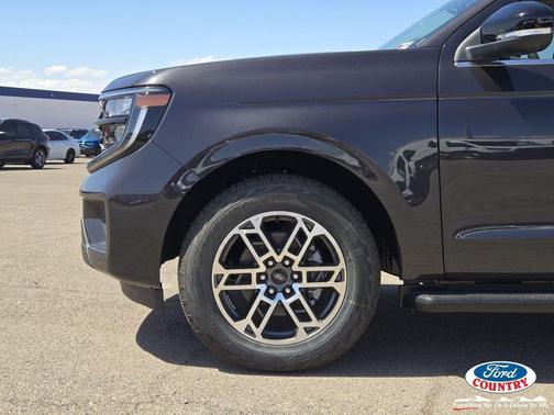 Dark Matter Gray Metallic 2026 Ford Expedition Max Active 4x4