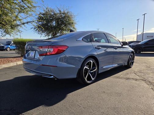 2022 Honda Accord Hybrid Base