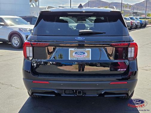 Agate Black Metallic 2026 Ford Explorer ST-Line