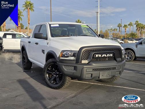 2024 RAM 1500 Classic Warlock Crew Cab 4x2 5'7' Box